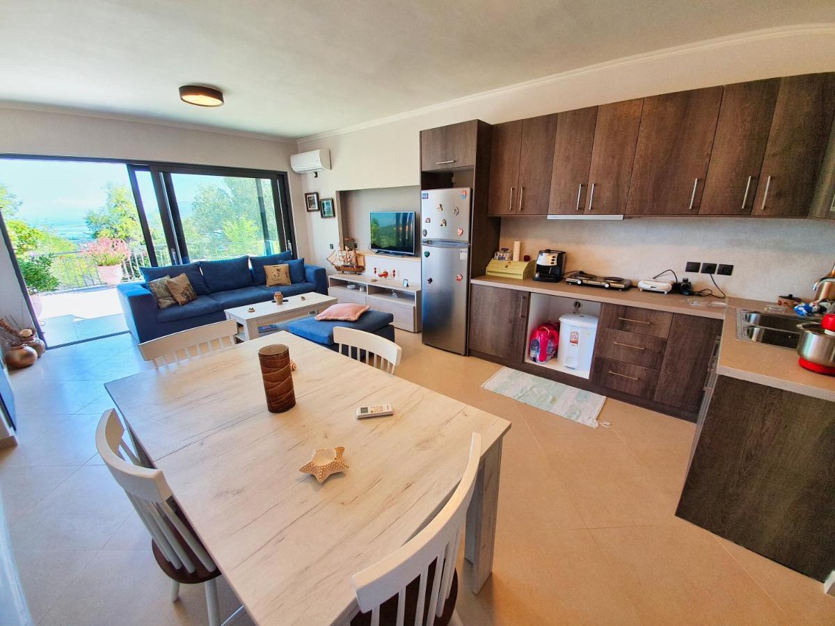 George'S Apartment Lefkada City Luaran gambar
